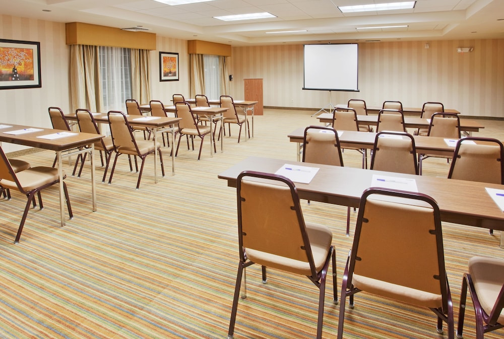 holiday inn express and suites willows by ihg