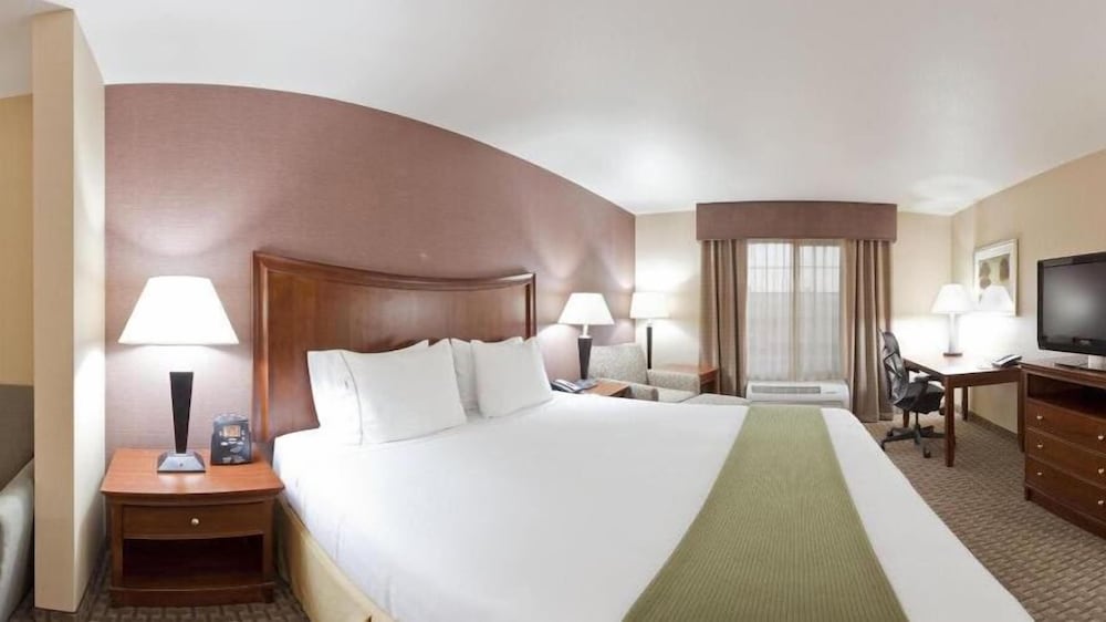 holiday inn express and suites willows by ihg
