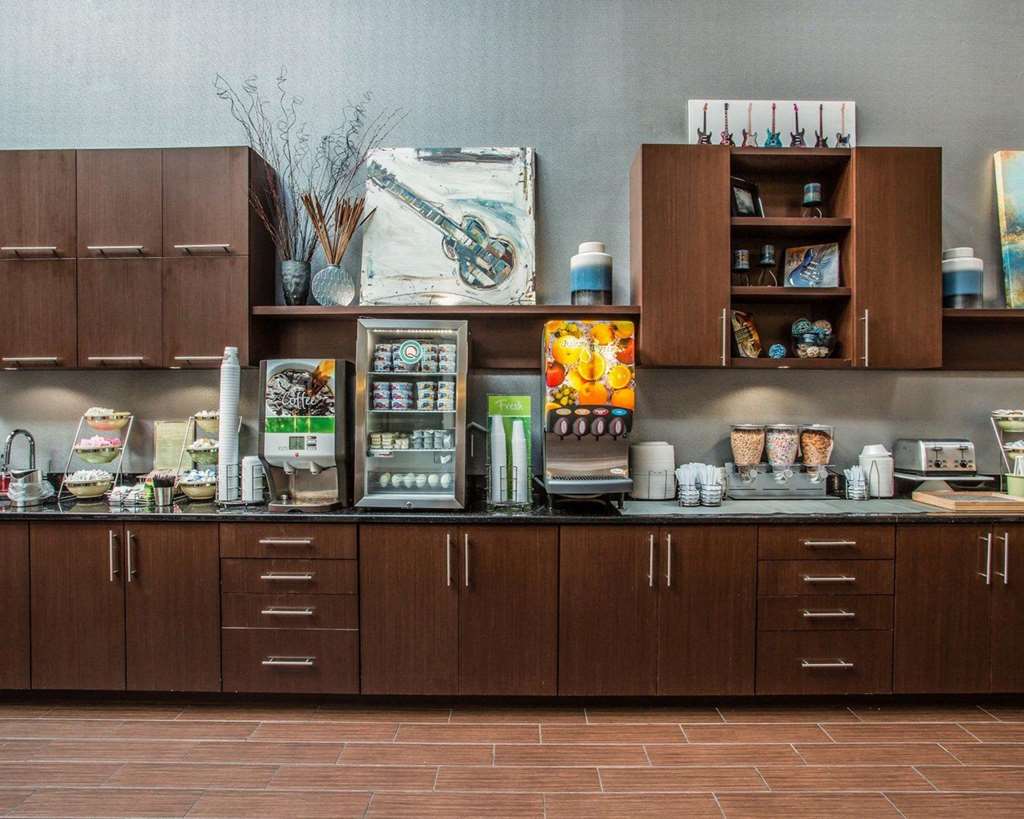 quality suites nashville airport