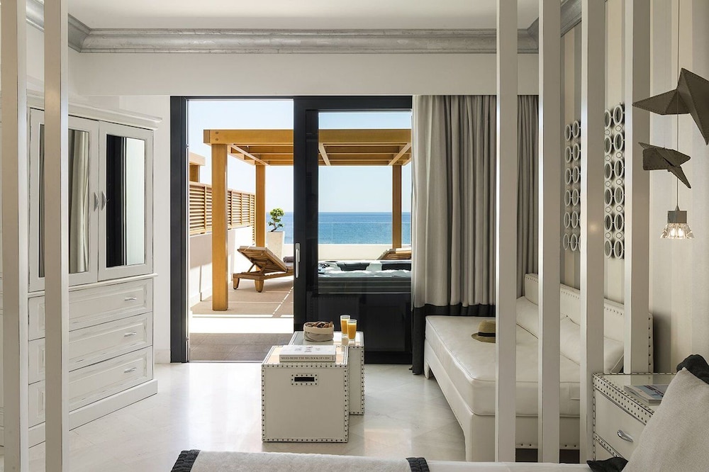 mitsis selection alila