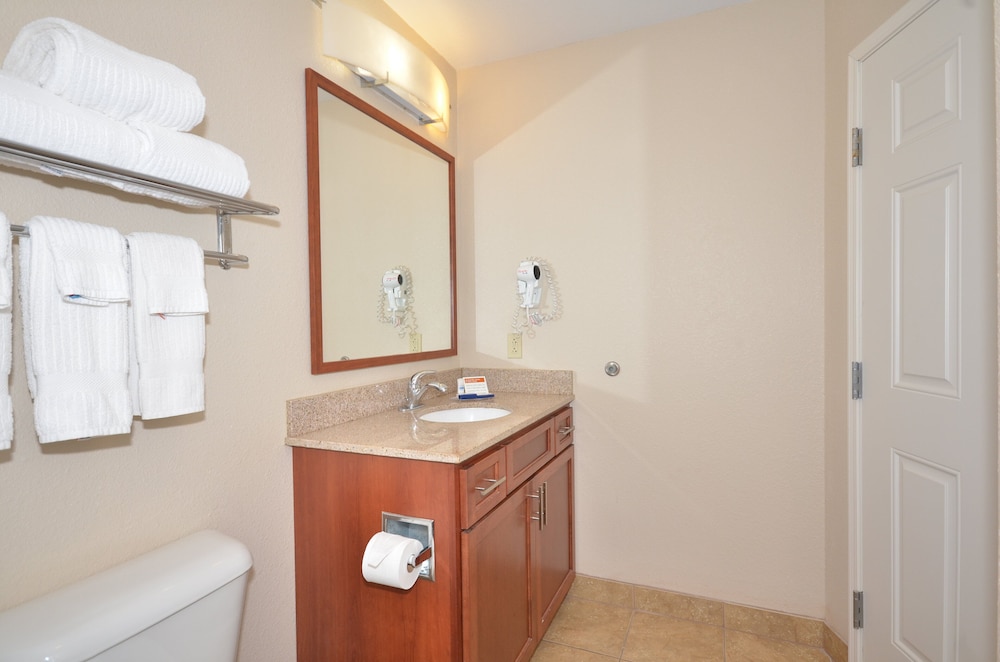 candlewood suites cape girardeau by ihg