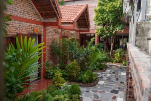 tam coc cormfield homestay