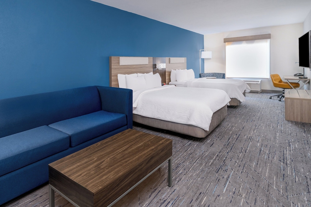 holiday inn express and suites loveland by ihg
