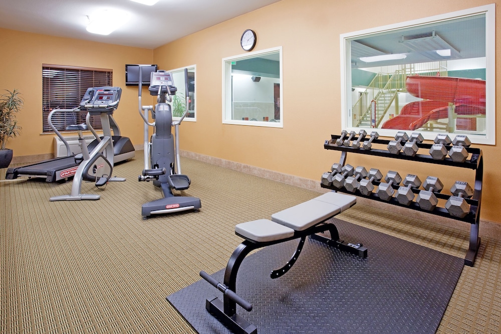 holiday inn express and suites loveland by ihg