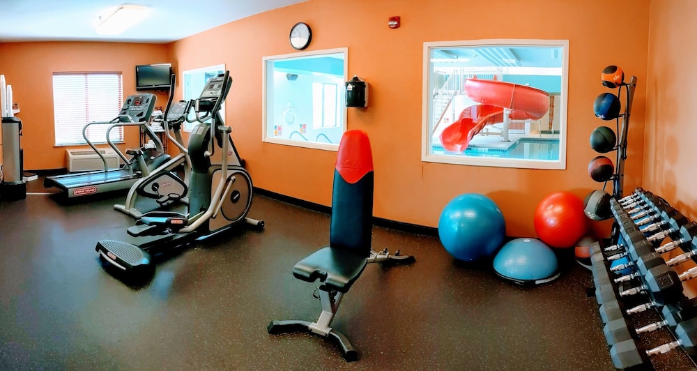 holiday inn express and suites loveland by ihg