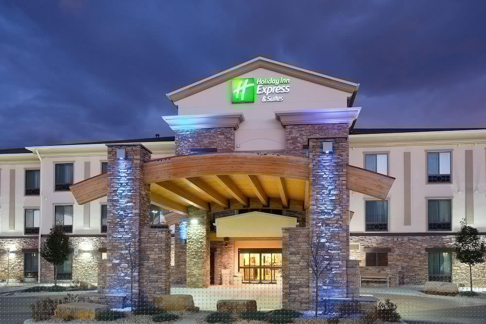 holiday inn express and suites loveland by ihg