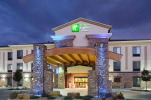 holiday inn express and suites loveland by ihg