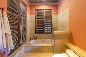 villa angsa by nakula