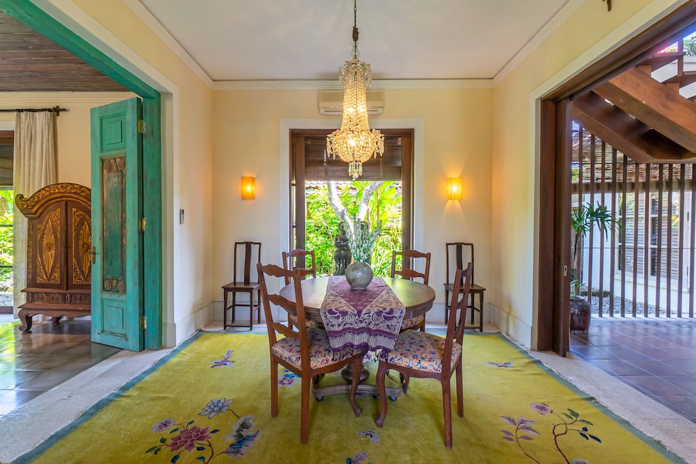 villa angsa by nakula