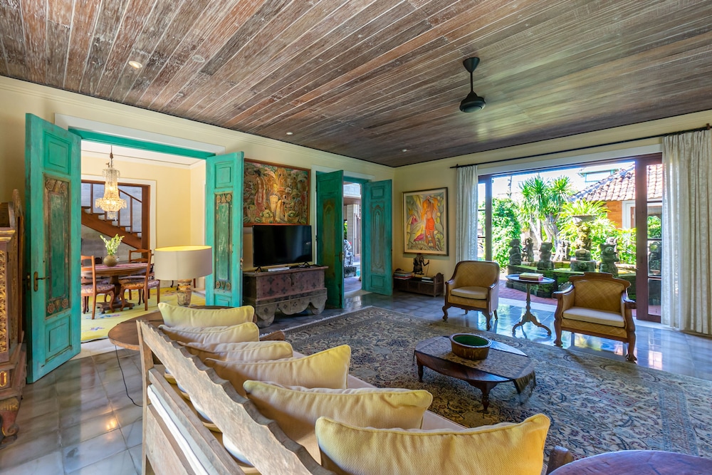 villa angsa by nakula