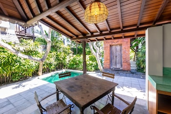 villa angsa by nakula