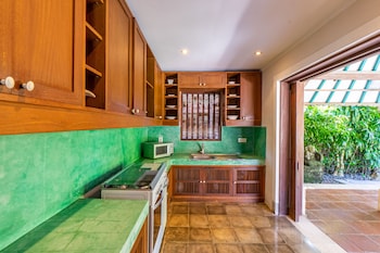 villa angsa by nakula