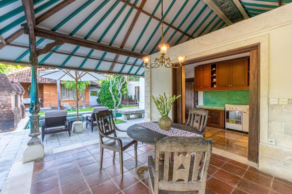 villa angsa by nakula