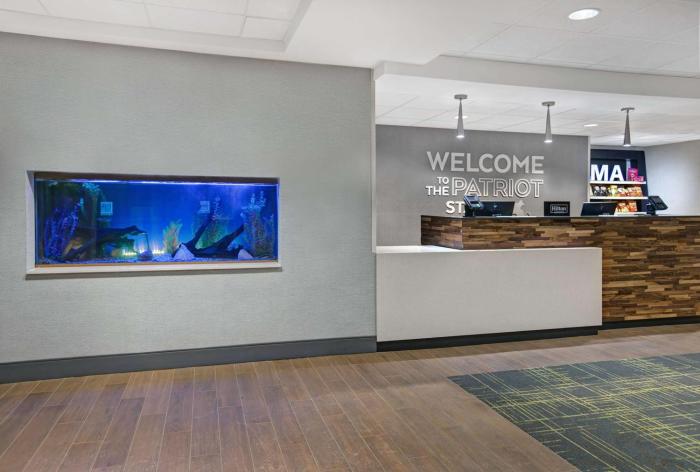 hampton inn westfield