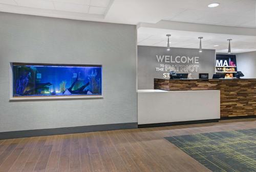 hampton inn westfield