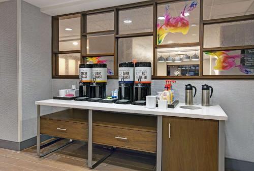 hampton inn westfield