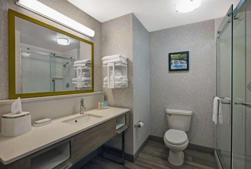 hampton inn westfield