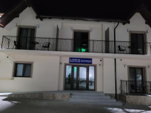lotus boutique