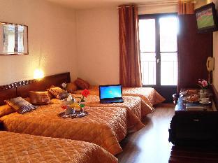 Hôtel Angelic,2 Rue Du Calvaire,3 star