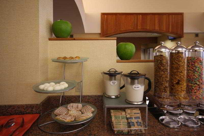 super 8 by wyndham natchez