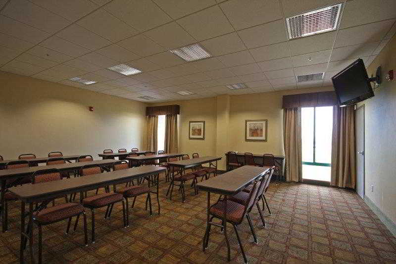 super 8 by wyndham natchez