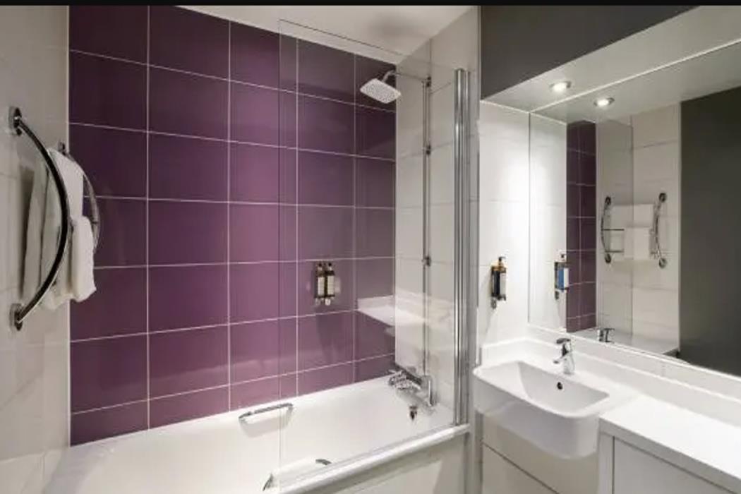 premier inn gloucester quayside