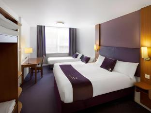 premier inn gloucester quayside