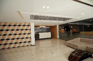 Vs Residency,,4 star