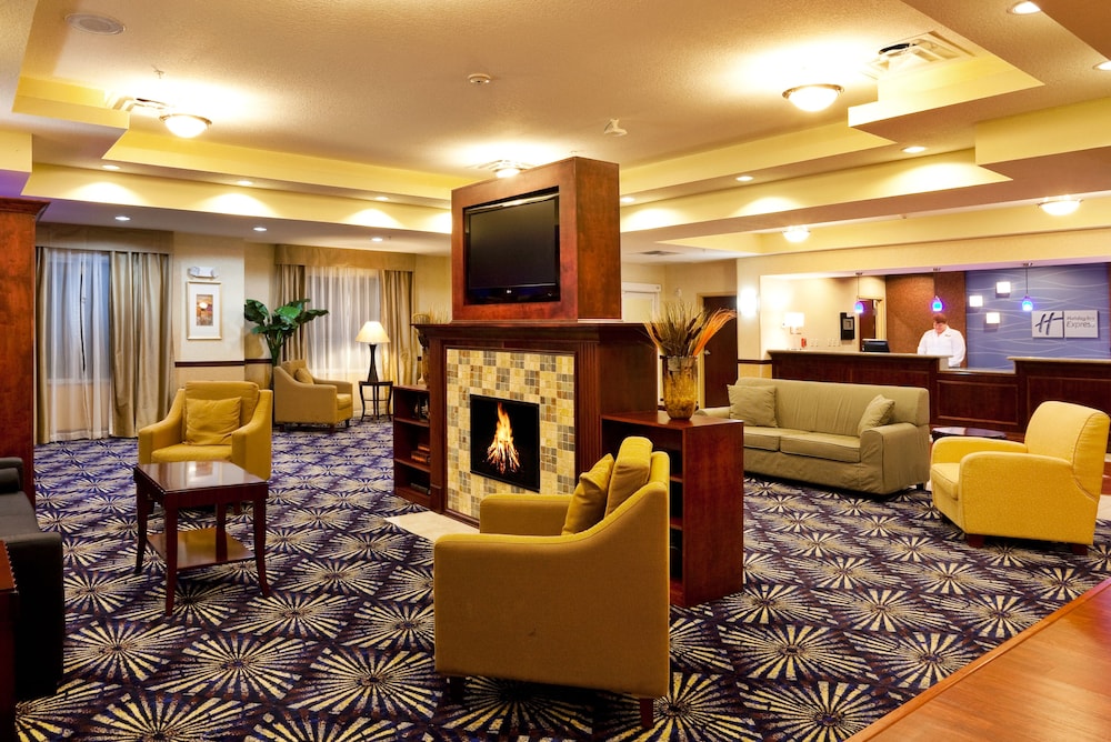 holiday inn express hotel and suites brooksville by ihg