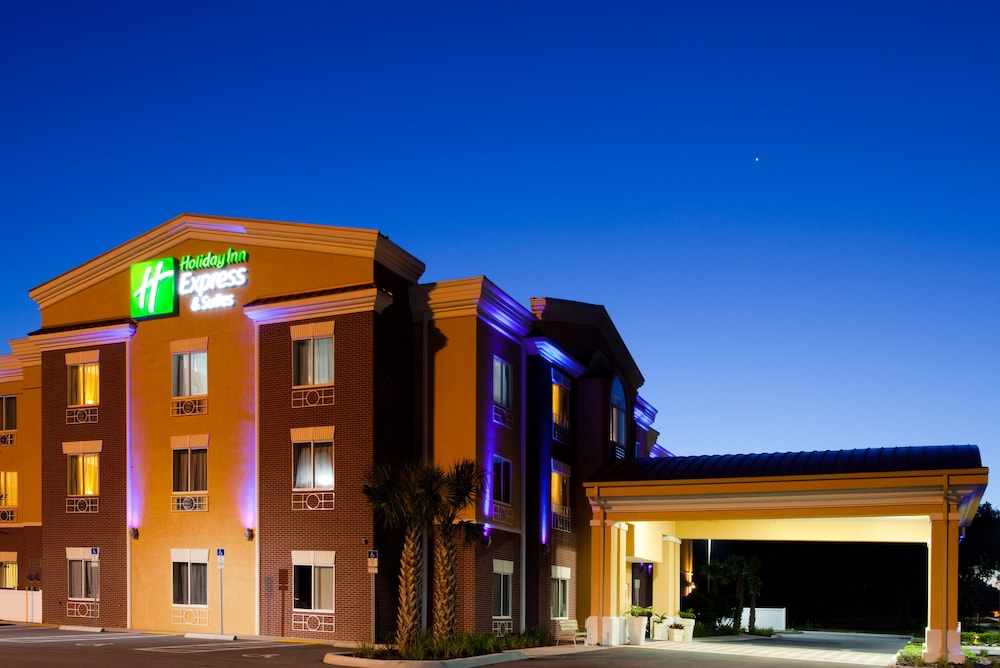holiday inn express hotel and suites brooksville by ihg