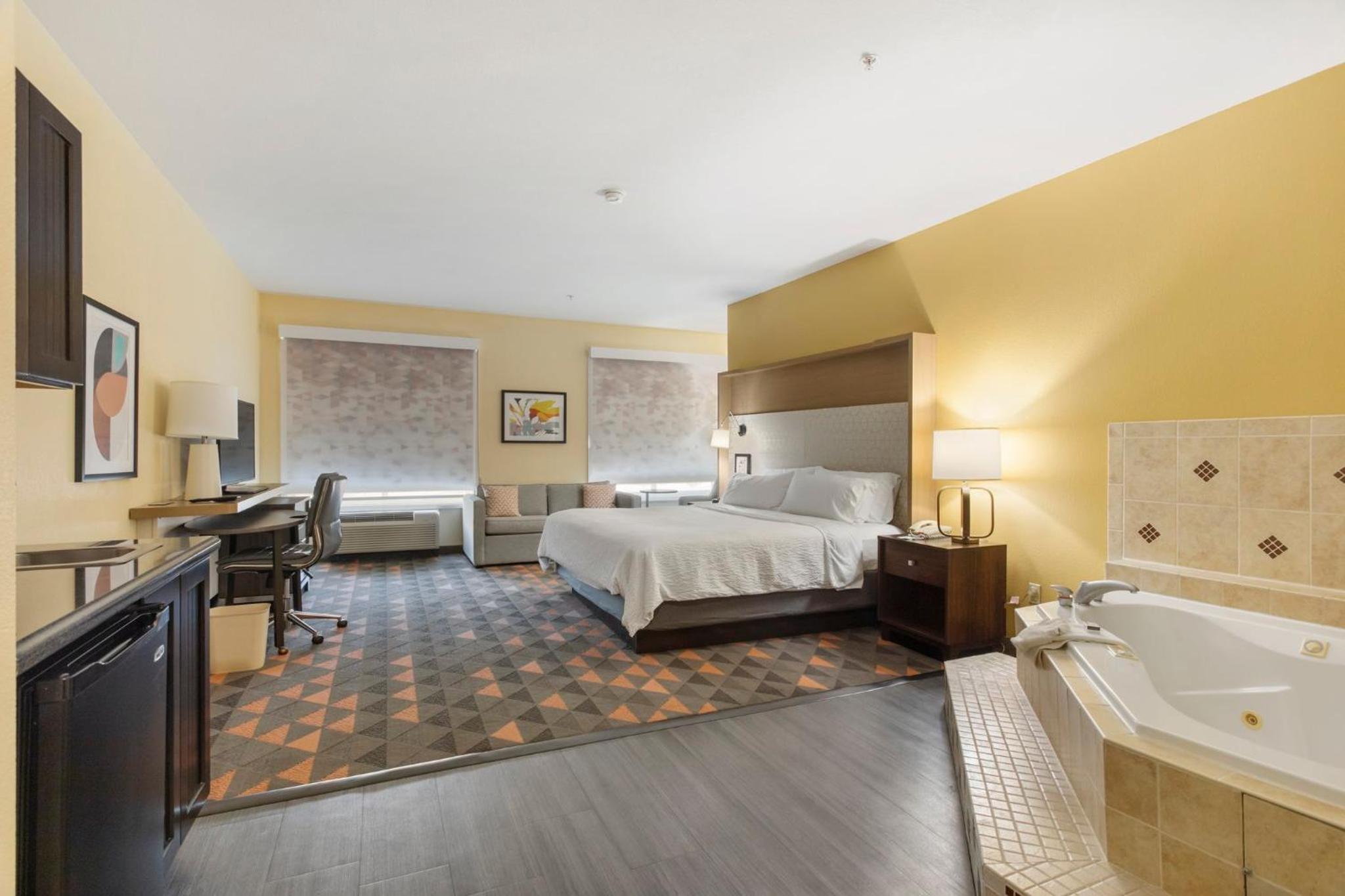 holiday inn hotel and suites waco northwest by ihg
