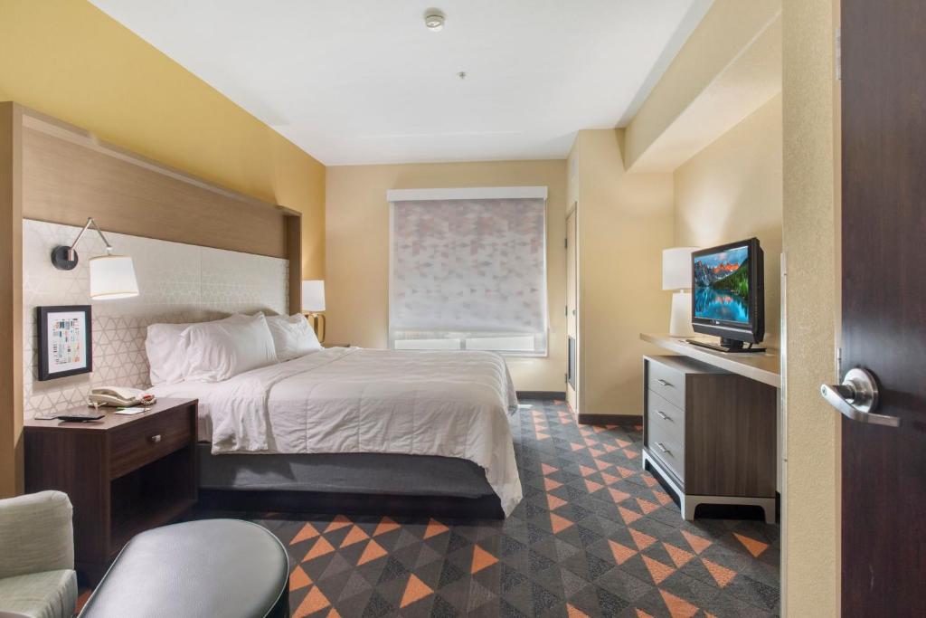 holiday inn hotel and suites waco northwest by ihg
