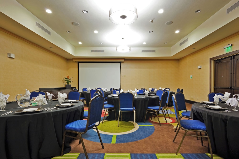 holiday inn hotel and suites waco northwest by ihg