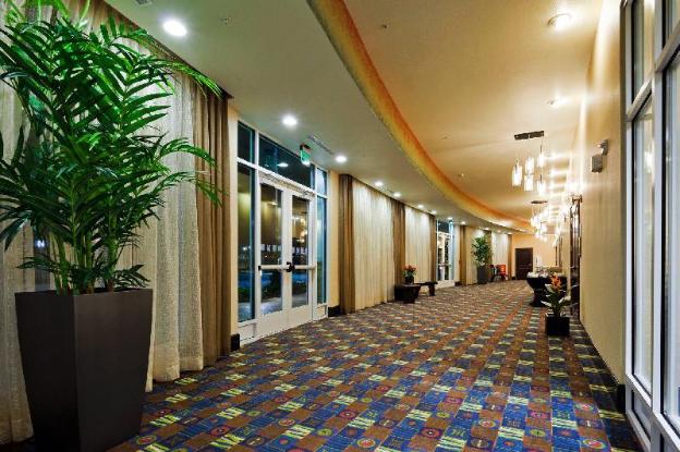 holiday inn hotel and suites waco northwest by ihg