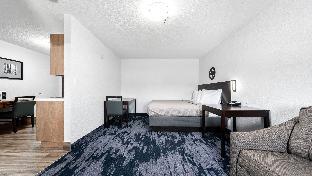 atria hotel and rv mcgregor