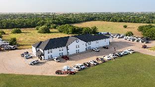 atria hotel and rv mcgregor