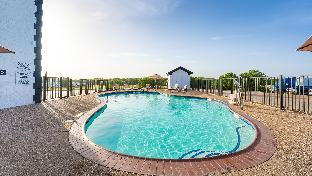 atria hotel and rv mcgregor