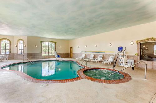 sleep inn and suites hewitt south waco