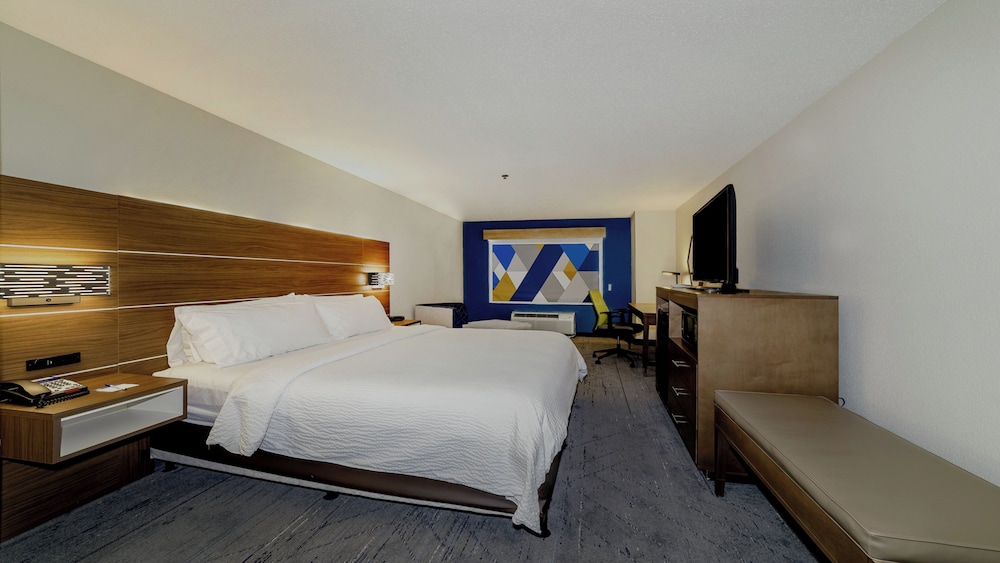 holiday inn exp walterboro by ihg