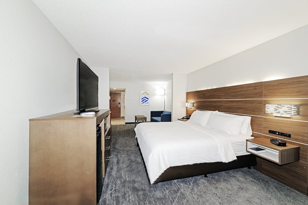 holiday inn exp walterboro by ihg