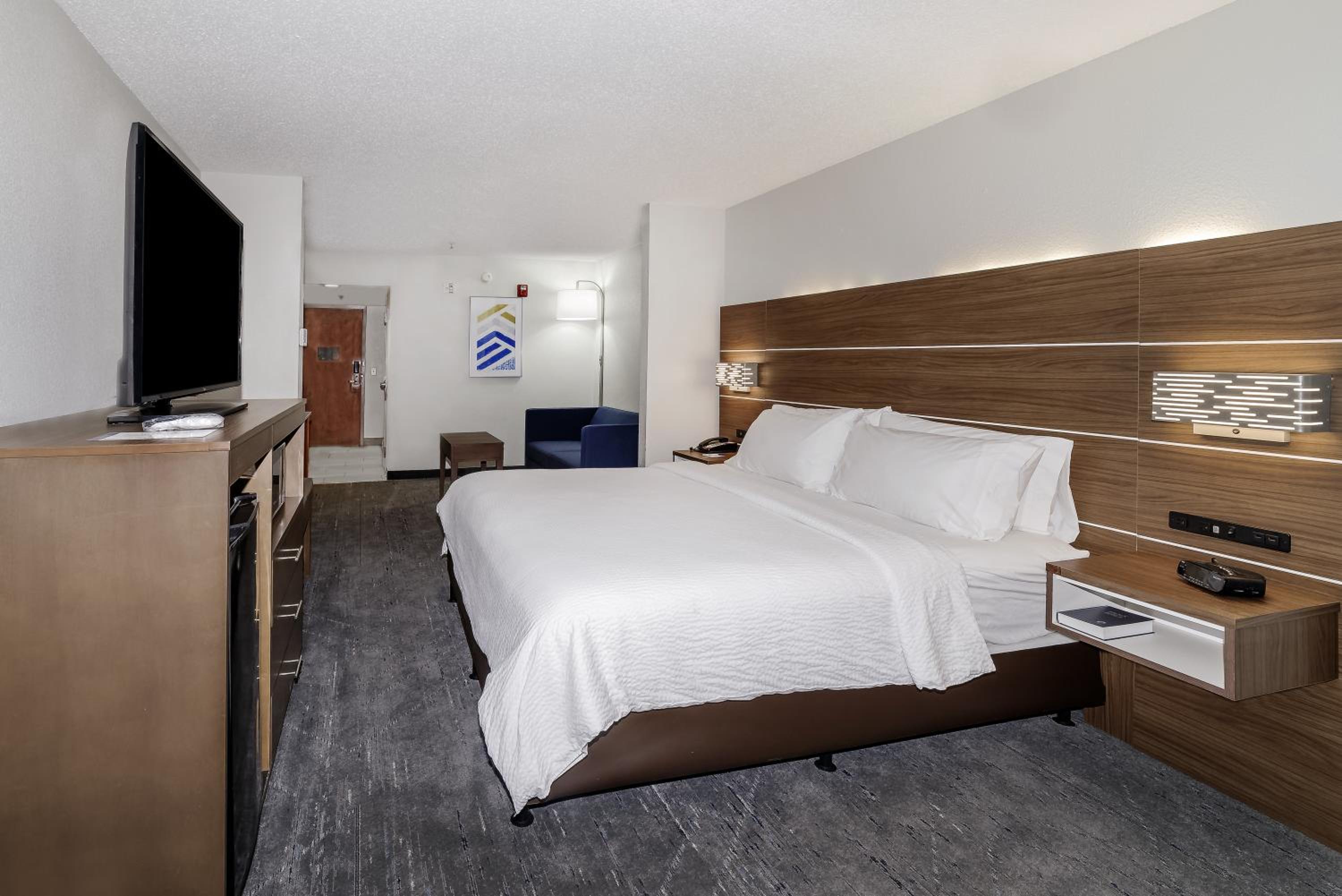 holiday inn exp walterboro by ihg