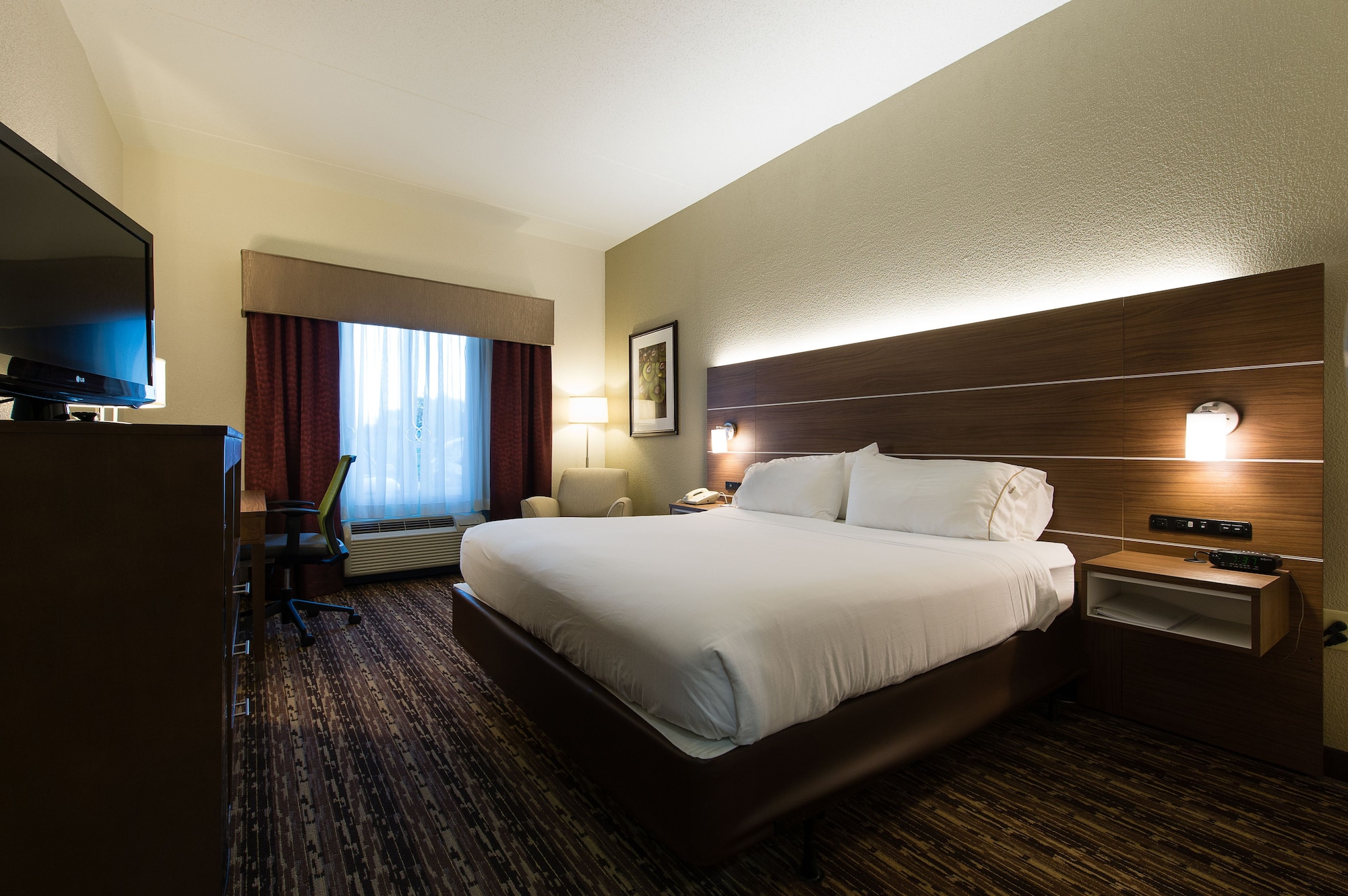 holiday inn exp walterboro by ihg