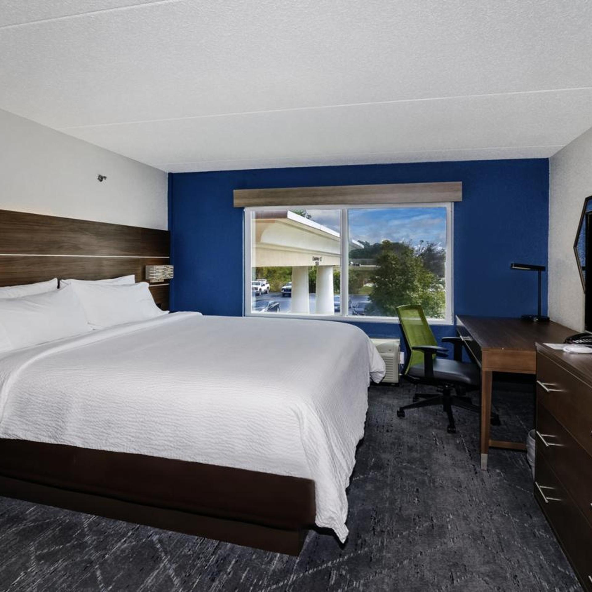 holiday inn exp walterboro by ihg