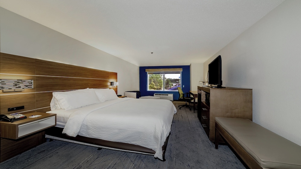 holiday inn exp walterboro by ihg