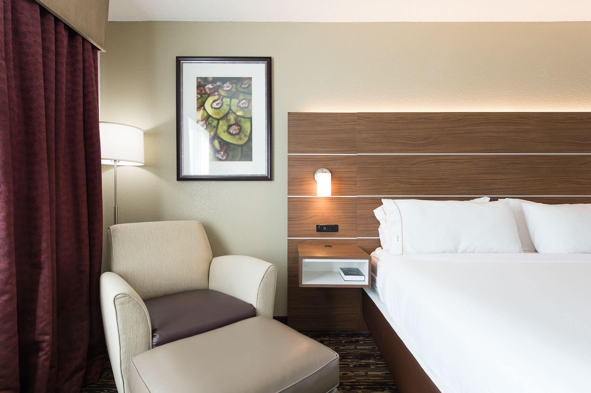 holiday inn exp walterboro by ihg