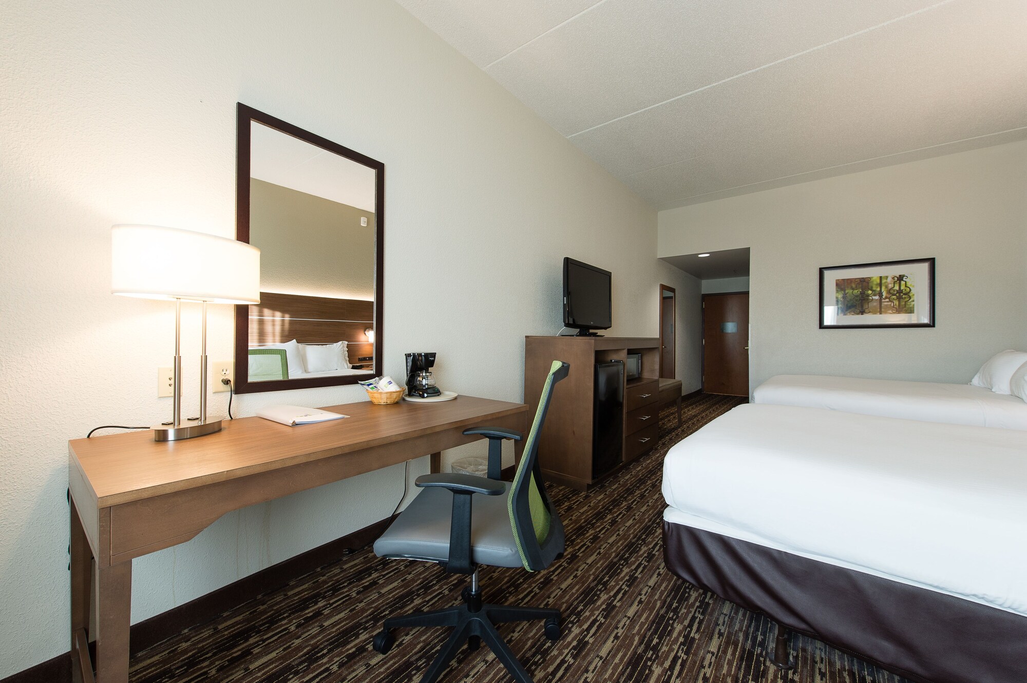 holiday inn exp walterboro by ihg