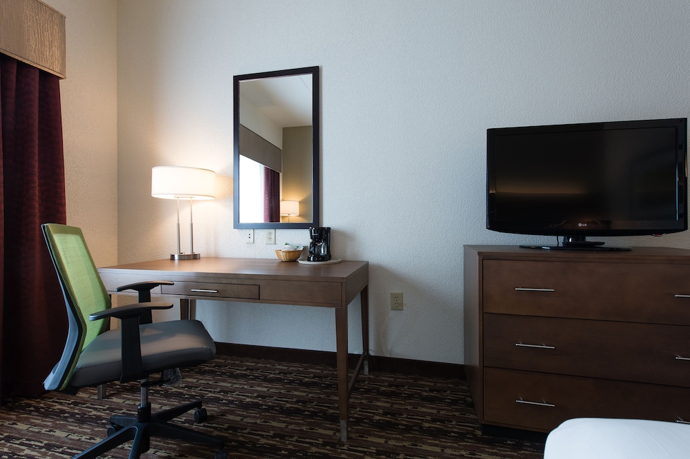 holiday inn exp walterboro by ihg