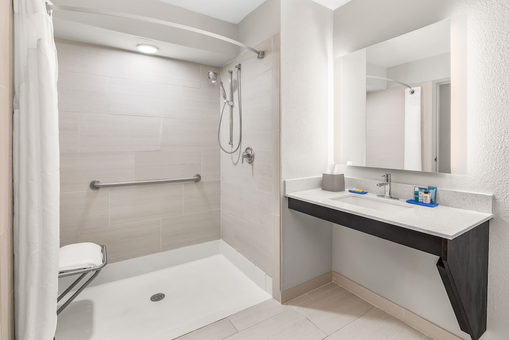 holiday inn express hotel and suites hardeeville hilton head