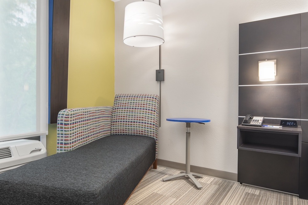 holiday inn express hotel and suites hardeeville hilton head