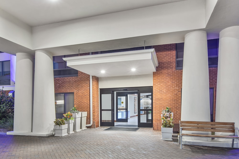 holiday inn express hotel and suites hardeeville hilton head